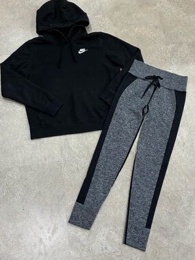 Women’s NIKE/VICTORIA’S SECRET PINK Hoodie Sweatshirt & Leggings, sz Small